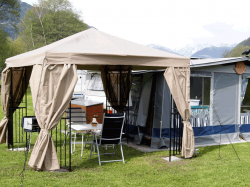 Ein schönes Zelt für den Camping-Urlaub