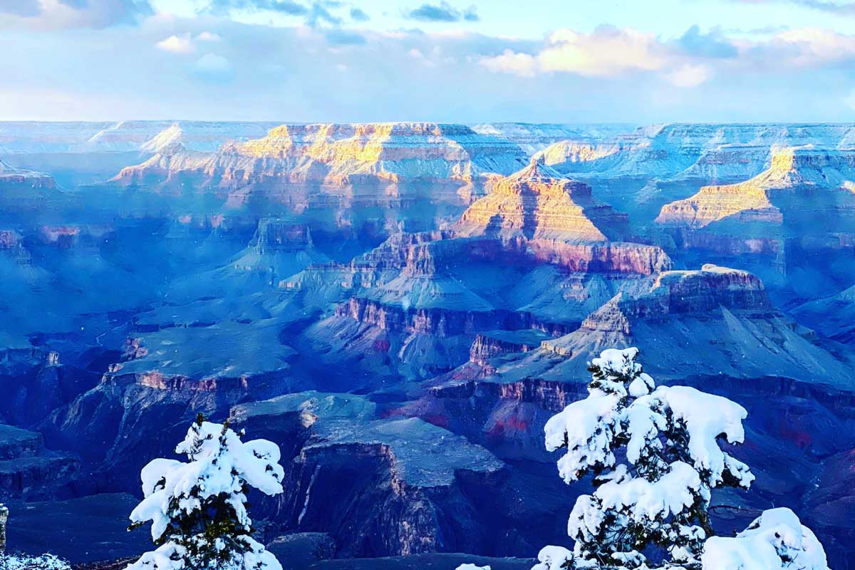 Winter am Grand Canyon   Bild:  Jashim Sobhanian auf Pixabay 