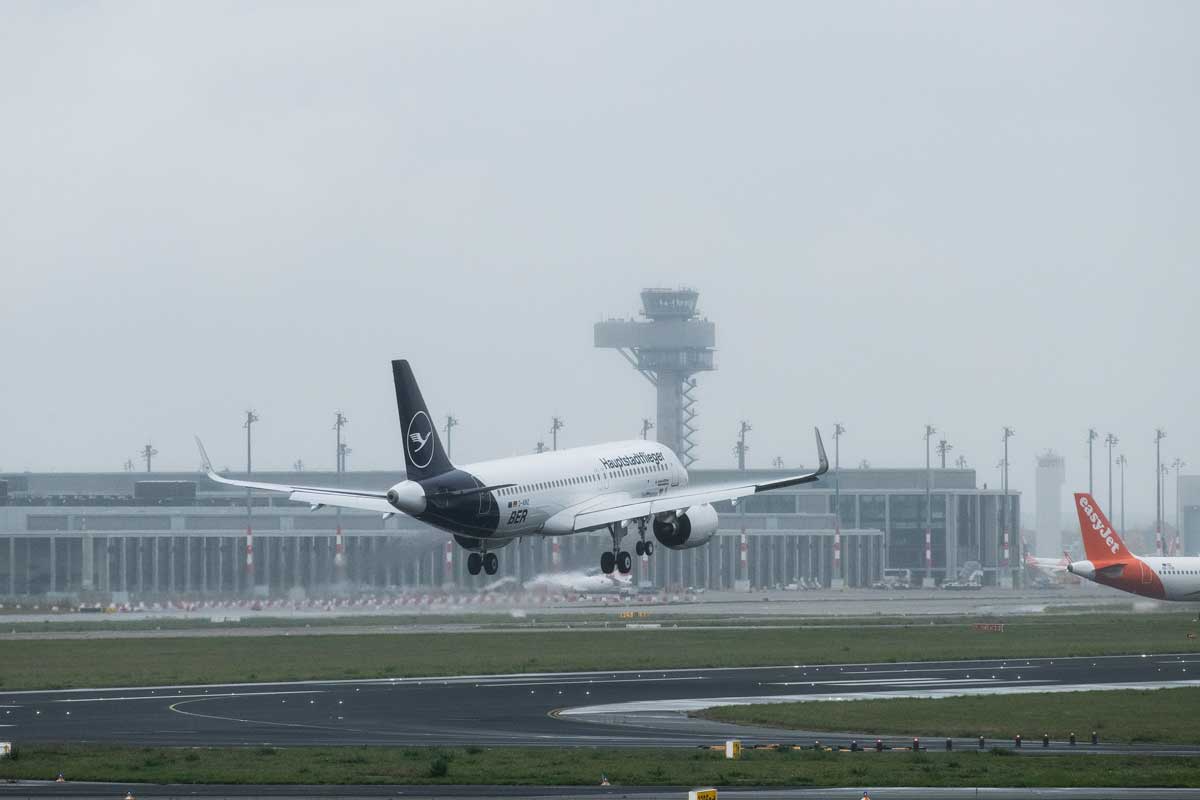 AeroGround wird größter Bodenabfertiger am neuen Berliner Hauptstadtflughafen  Bild: Flughafen BER