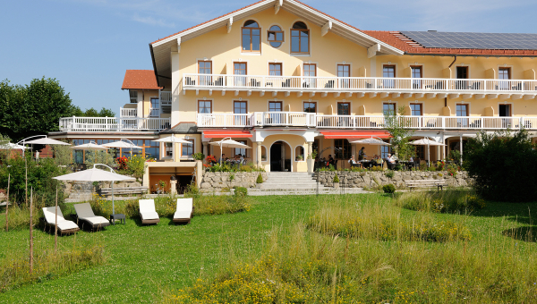 Gut Edermann - Seelenbaumeln im Rupertiwinkl  Bild Hotel