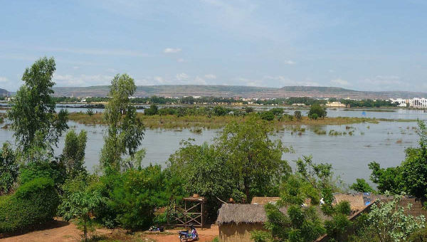 Niger Bild von Stefania Buletti auf Pixabay