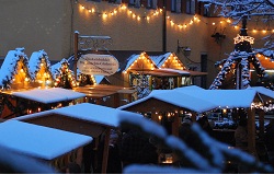 Weihnachtsmarkt Dinkelsbühl © Tourismusverband Franken e.V Weihnachtsmarkt Dinkelsbühl © Tourismusverband Franken e.V