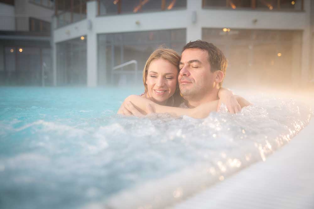 Bade-, Sauna- und Rühe-Angebote  im Hotel Larimar  Bild: Hotel Larimar/Bernhard Bergmann