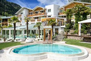 Völlaner Hof - Mediterrane Wellness im Gartenparadies