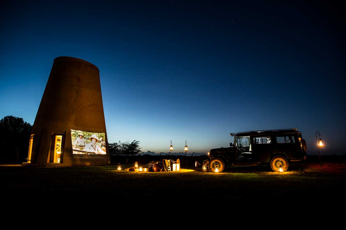 Filmgenuss „Jenseits von Afrika“: Outdoor-Cinema im Segera, Kenia  Bild: Wilderness Safari/CrookesAndJackson