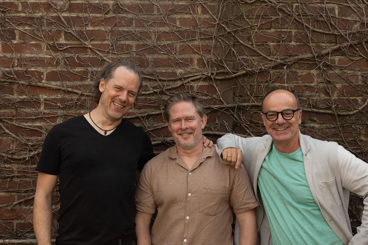 Die Inhaber von Amiva: Steffen von Alberti, Roland Zimmer und Thorsten von der Stück.