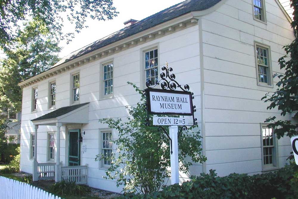 Brewster-House © Discover Long Island
