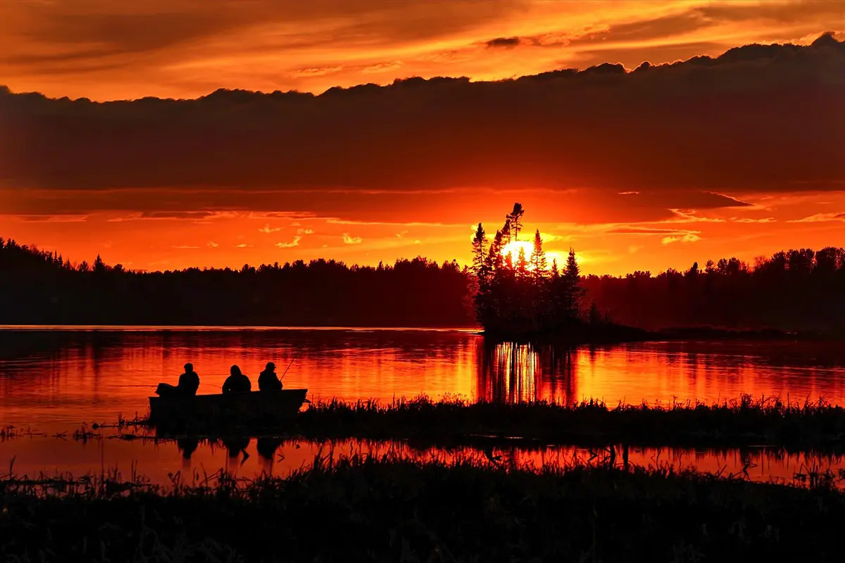 Kanada: Sonnenuntergang am See