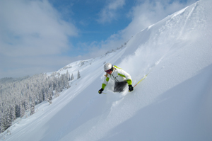 Freerider im Tiefschnee (c) Hochkönig Tourismus GmbH