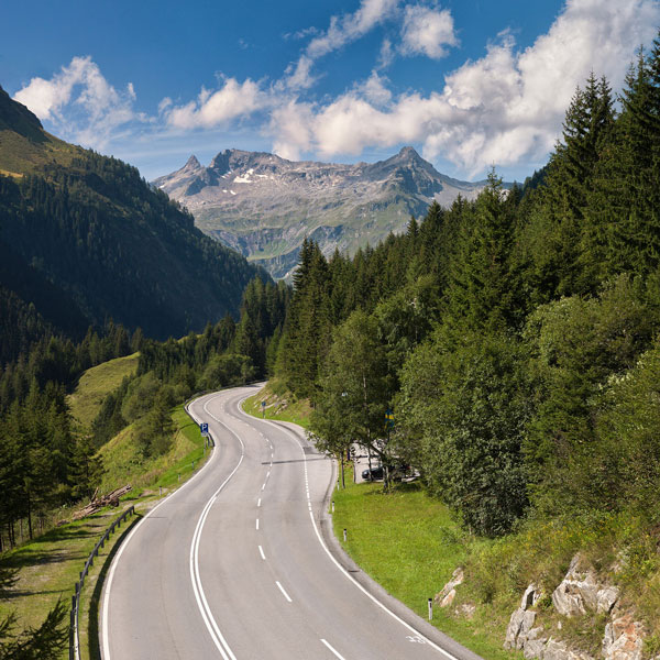 Führt über die Felbertauernstraße: Der schönste, schnellste und kürzeste Weg in den Süden. Foto: Martin Lugger Führt über die Felbertauernstraße: Der schönste, schnellste und kürzeste Weg in den Süden. Foto: Martin Lugger