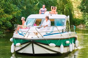 Elektischer Hausbooturlaub im Elsass  (C) Nicols Yacht