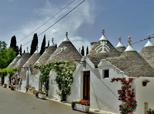Apulien mit der Vespa entdecken Bild: Ulrich Velten  / pixelio.de